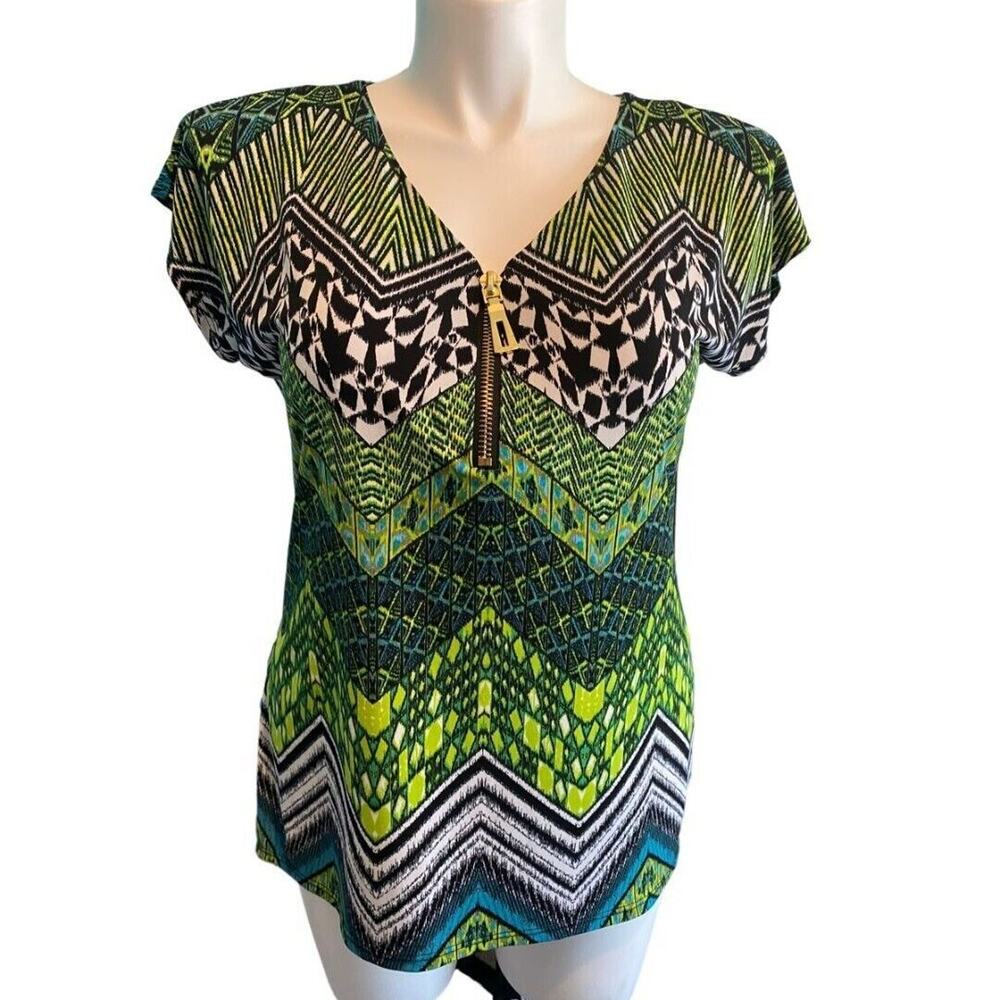 Large Coco Bianco ZigZag Multi Color Short Sleeve Blouse
